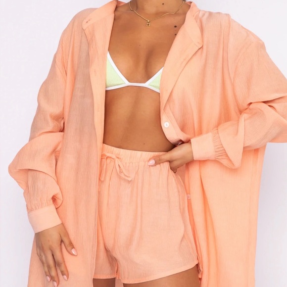 White fox shirt - Picture 1 of 4